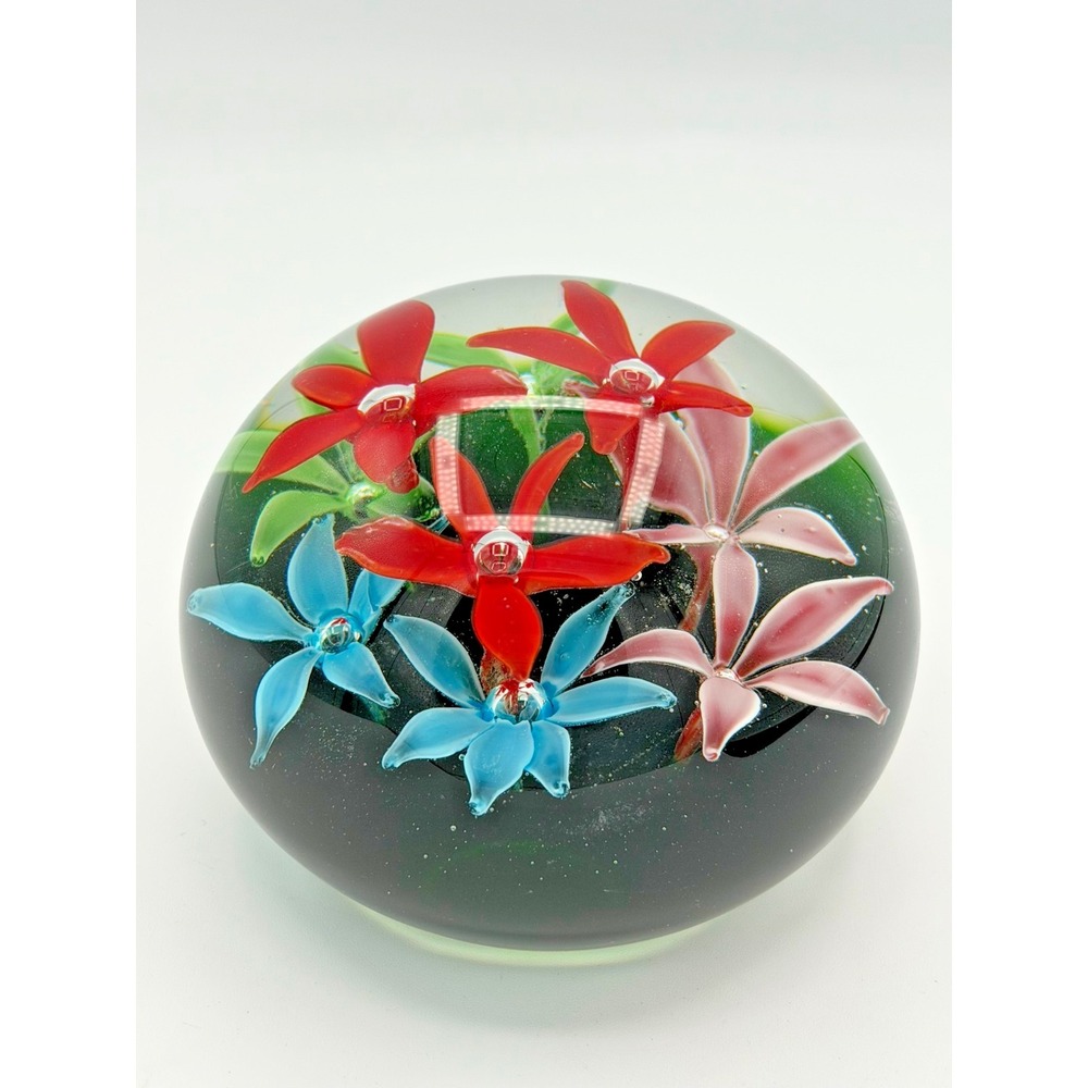 Dynasty‎ Gallery Art Glass Paperweight Floral Lampwork Flowers Multicolor